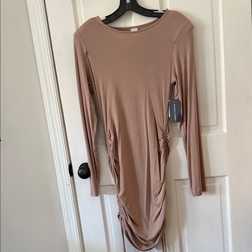 Melrose and Market Beige Long Sleeve Dress